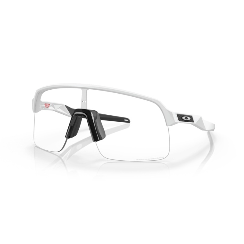 Gafas Sol Oakley Sutro Lite Montura Matte White Lentes Clear To Black Iridium Photochromic