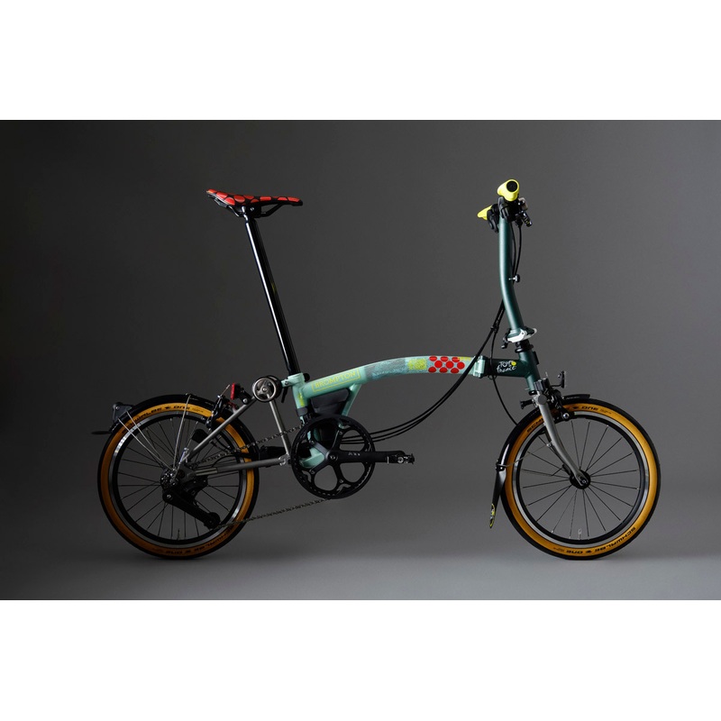 Brompton P Line 2025 | 12 Speed | Low Bar | Sprinters Light Green