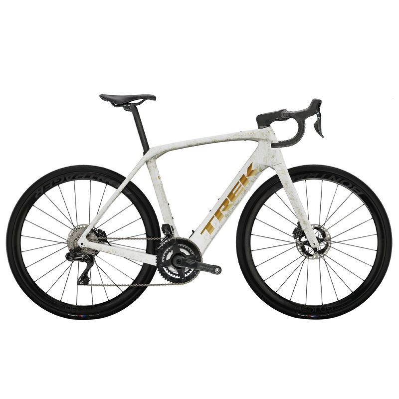 Trek Domane   SLR 9 2025