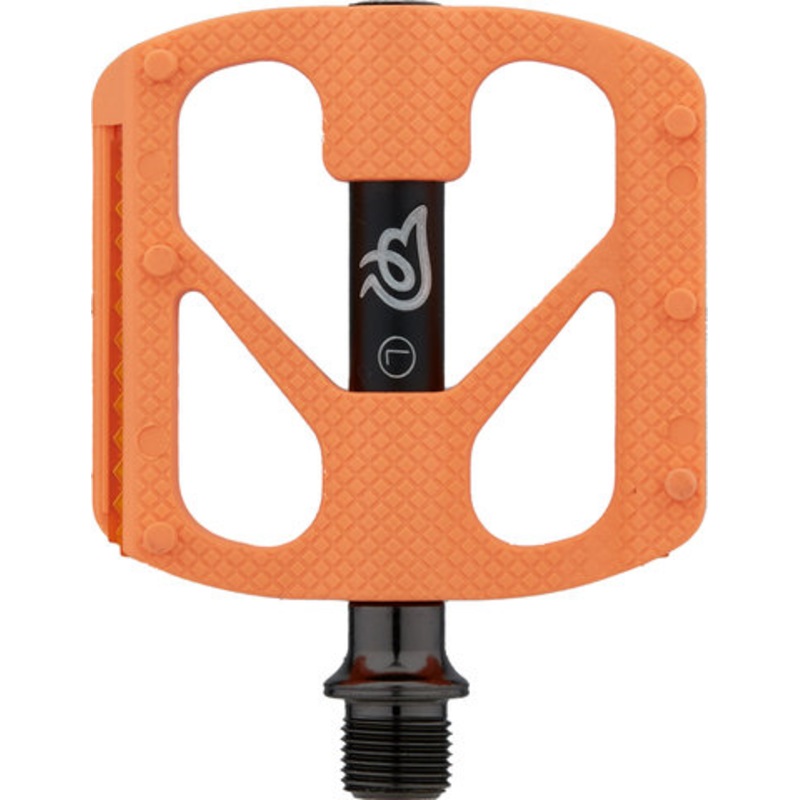 EARLY RIDER P1 resin platform pedals for 14″-16″ kids’ bike