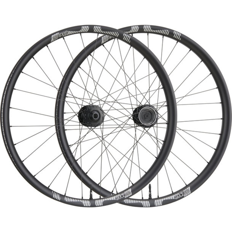 e*thirteen espec Race Carbon Enduro Boost 27.5″ Wheelset