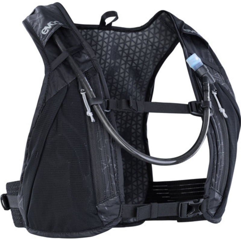 EVOC Hydro Pro 6 Hydration Pack   1.5 L Water Bladder